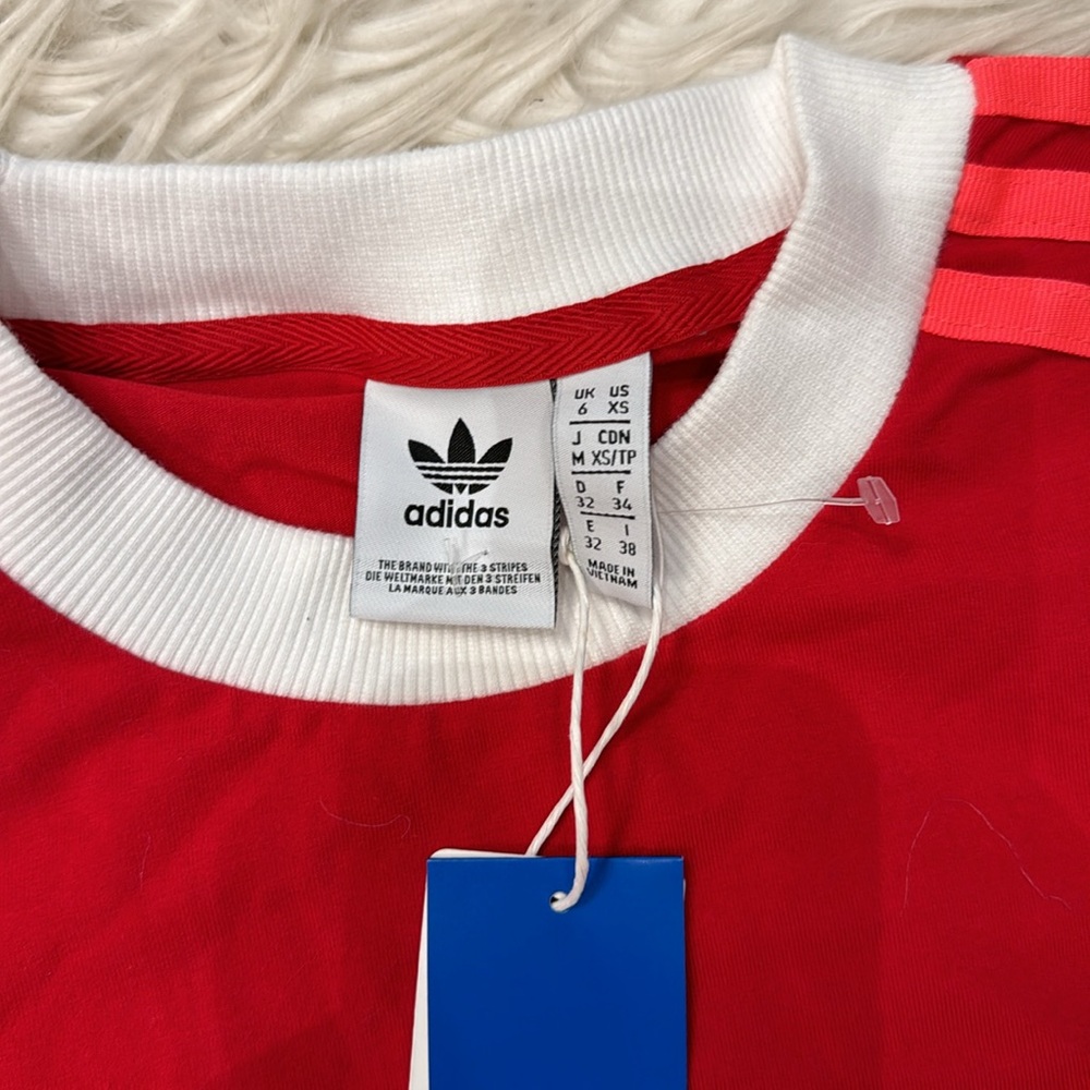 Womens adidas shirt - Picture 5 of 7